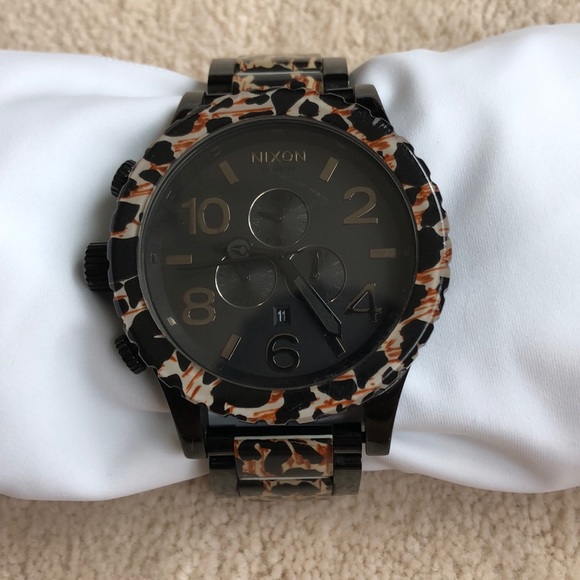 Nixon Other - Men’s limited edition chrono Nixon watch